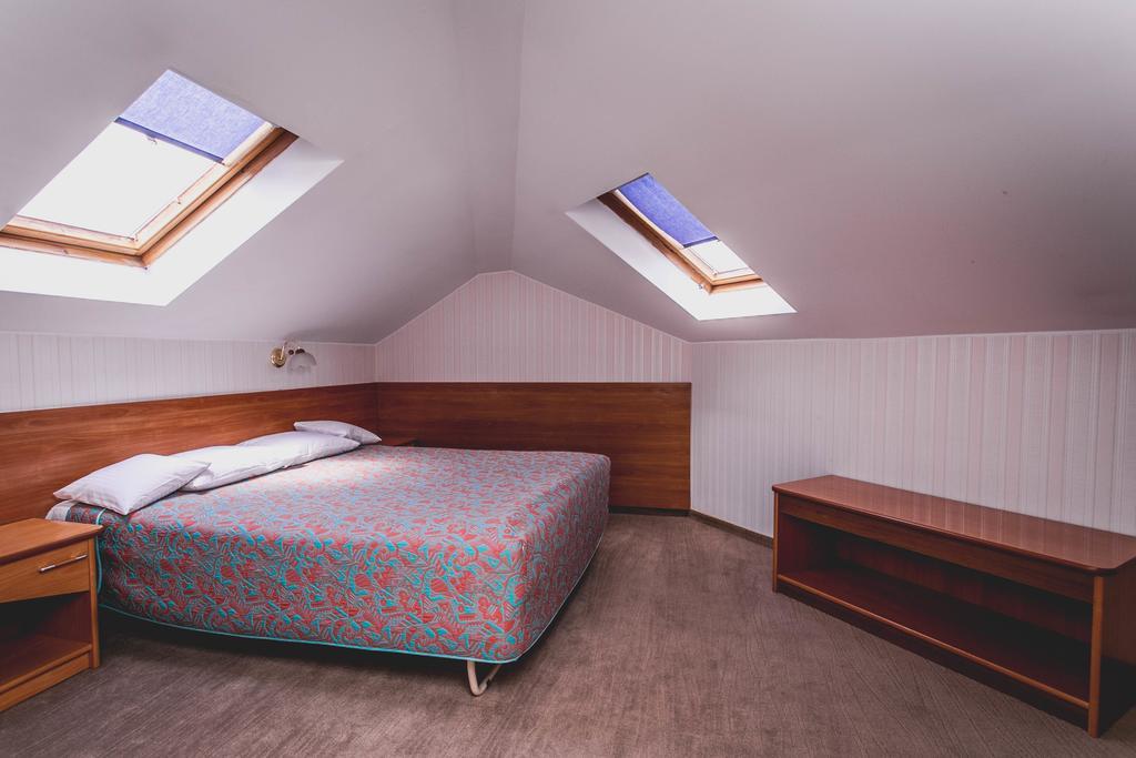 Hotel Twins Warsaw Ngoại thất bức ảnh