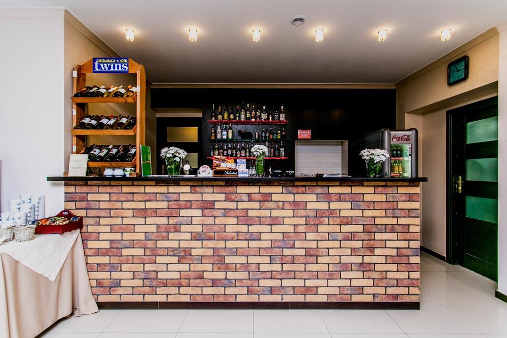 Hotel Twins Warsaw Ngoại thất bức ảnh